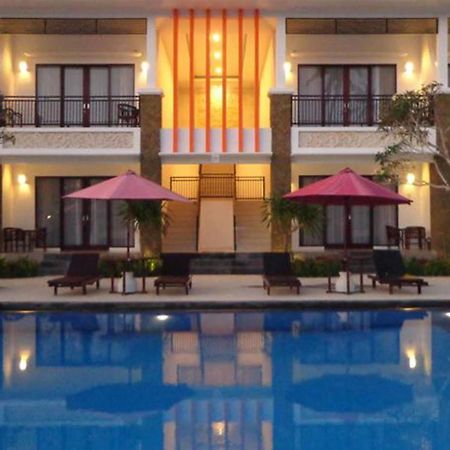 D' Kubu Pratama Homestay Nusa Dua  Exteriör bild