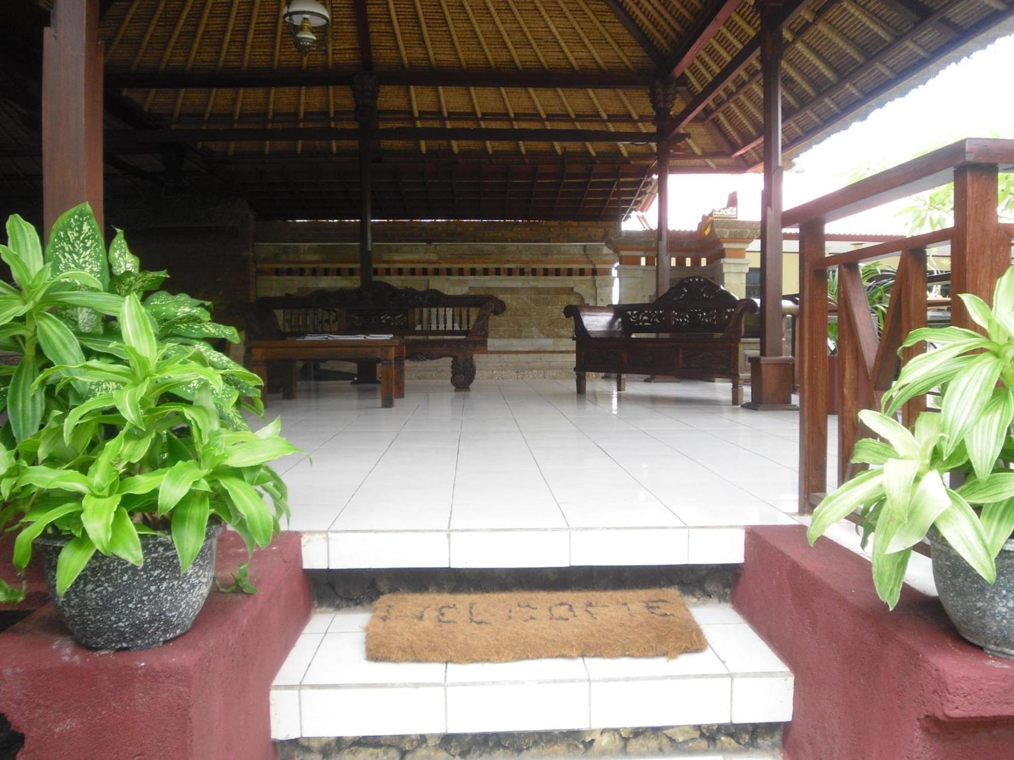 D' Kubu Pratama Homestay Nusa Dua  Exteriör bild