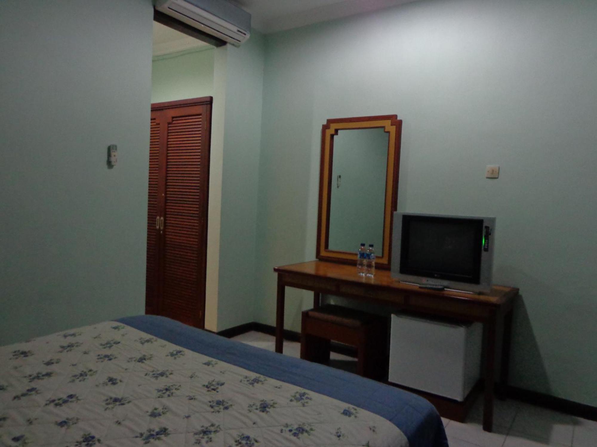 D' Kubu Pratama Homestay Nusa Dua  Rum bild