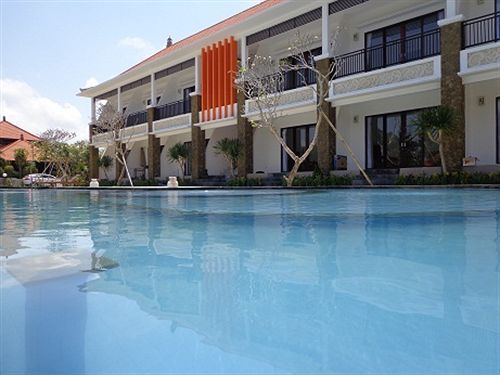 D' Kubu Pratama Homestay Nusa Dua  Exteriör bild