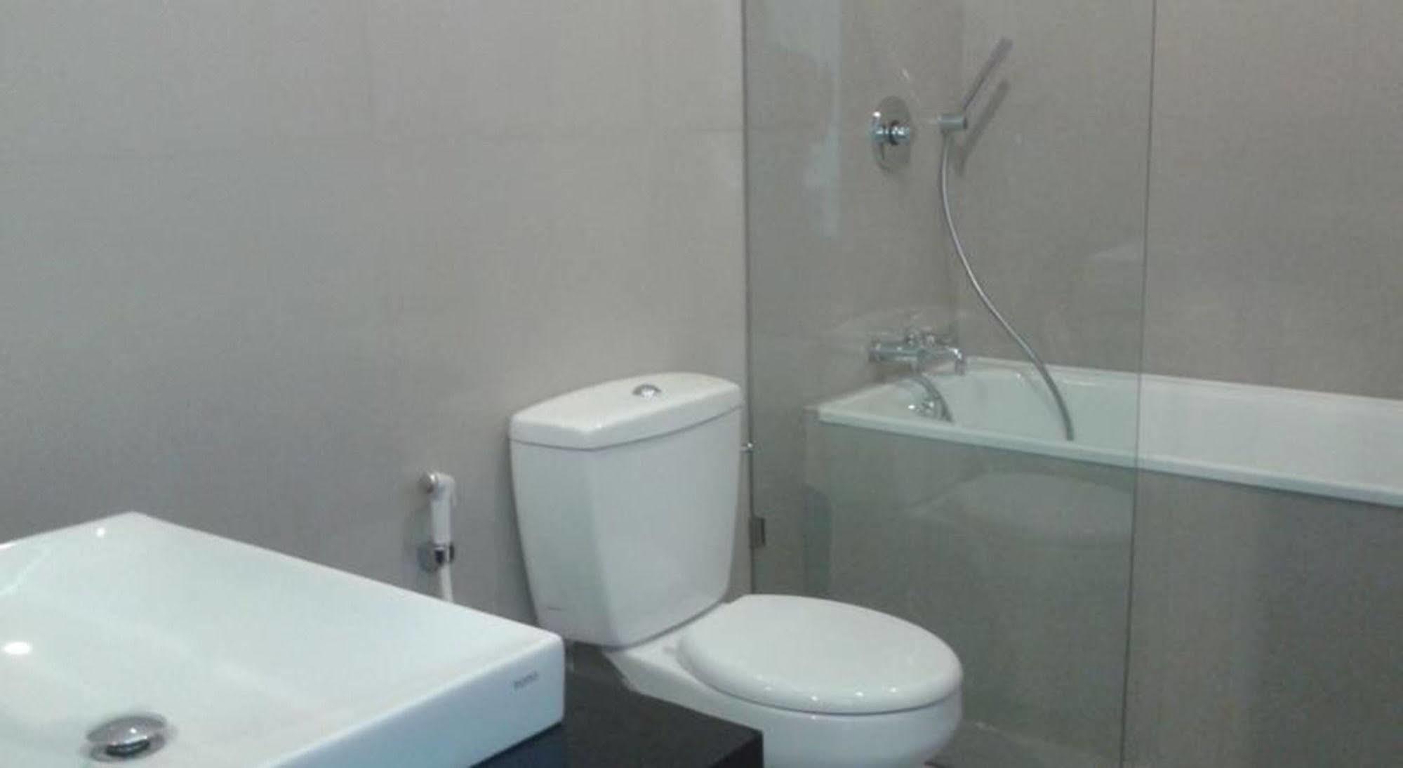 D' Kubu Pratama Homestay Nusa Dua  Exteriör bild